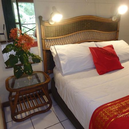 Daintree Deep Forest Lodge Кейп-Тріб'юлейшен Екстер'єр фото