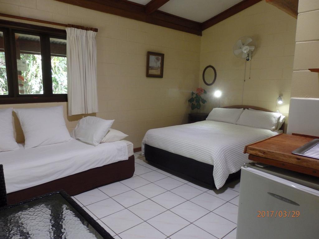Daintree Deep Forest Lodge Кейп-Тріб'юлейшен Екстер'єр фото